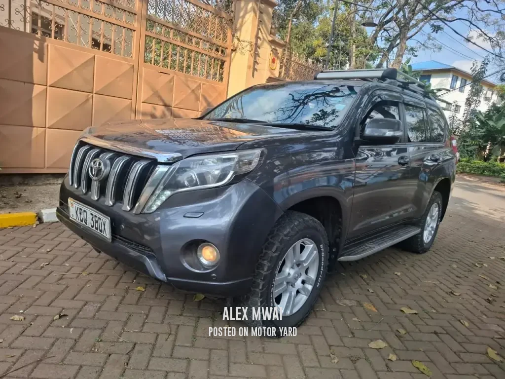 Toyota Land Cruiser Prado J150 2011 Grey
