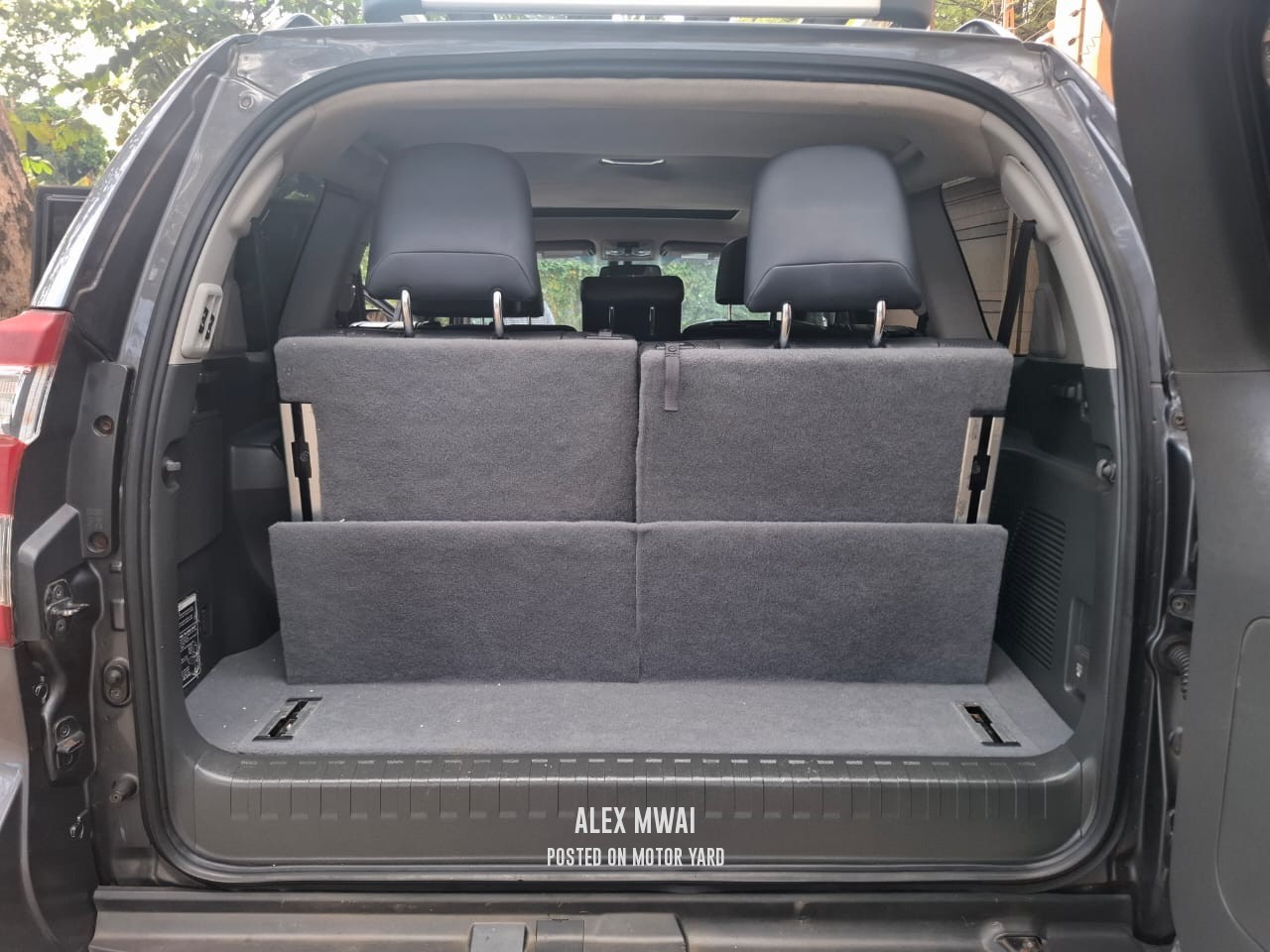 Toyota Land Cruiser Prado J150 2011 Grey