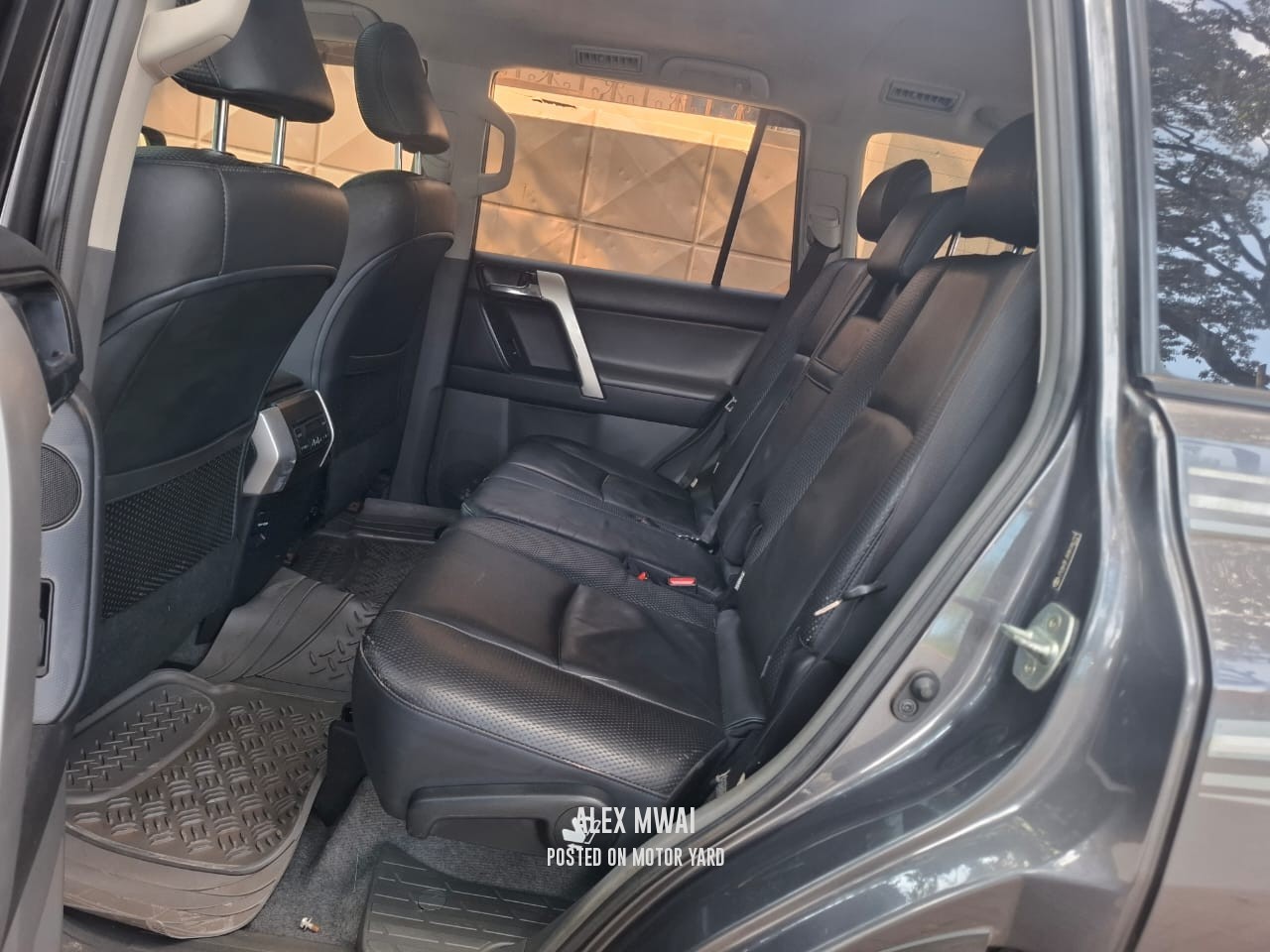 Toyota Land Cruiser Prado J150 2011 Grey