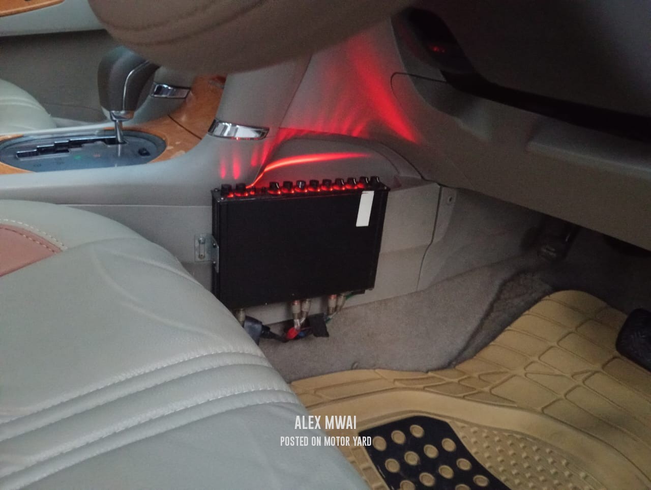 Toyota Premio 2011 White