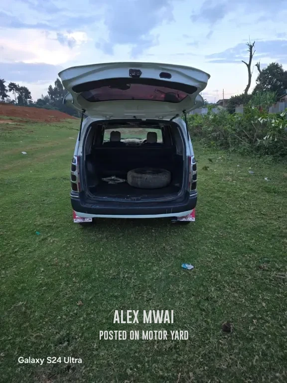 Toyota Succeed 2014 White