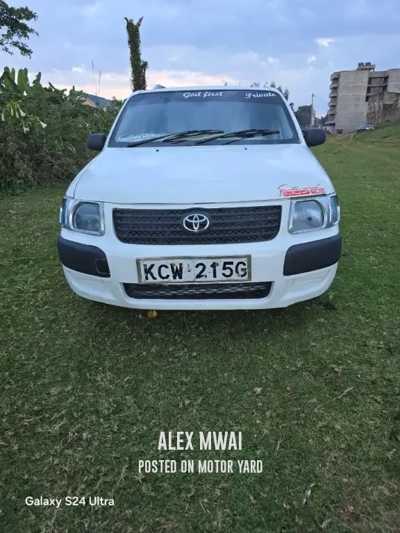 Toyota Succeed 2014 White