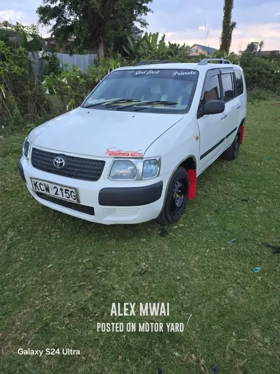 Toyota Succeed 2014 White