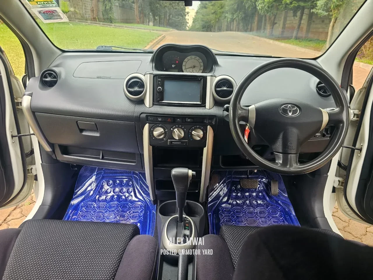 Toyota IST 2005 White