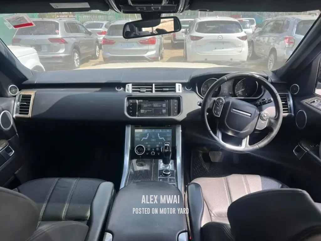 Range Rover Sport 2019 White