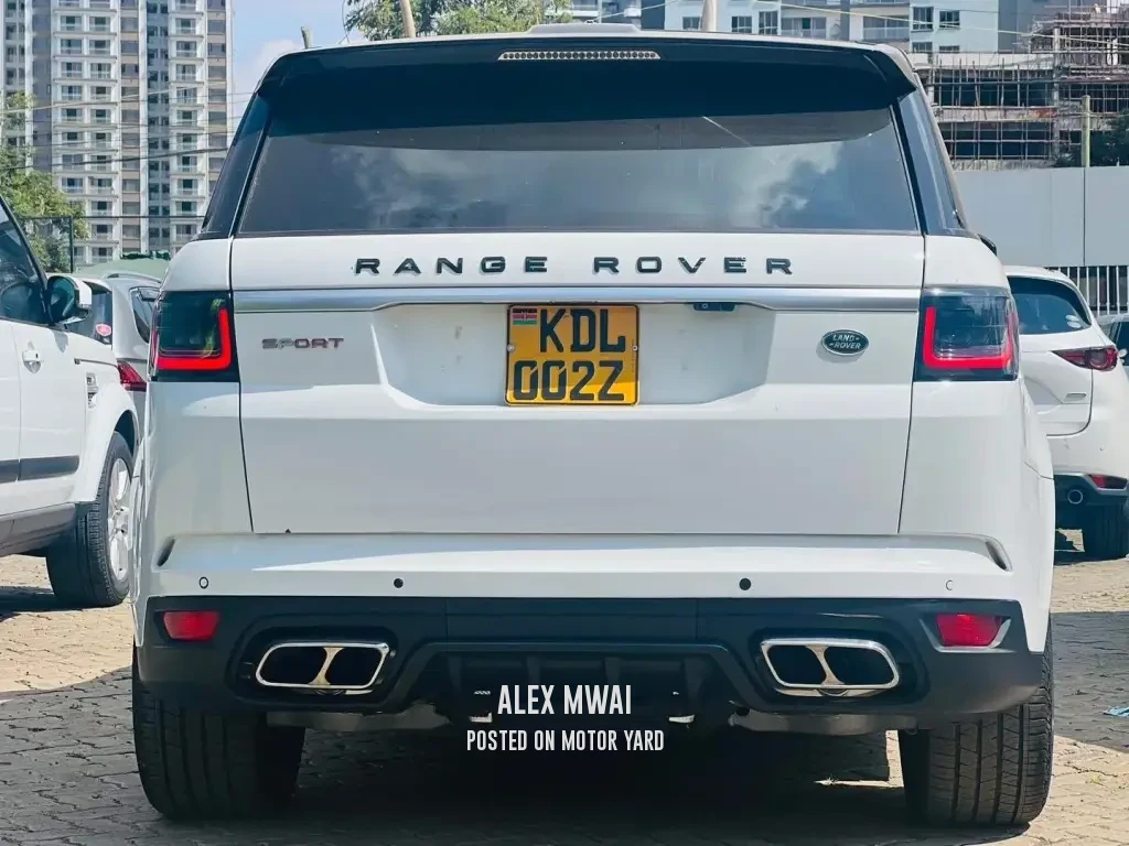 Range Rover Sport 2019 White