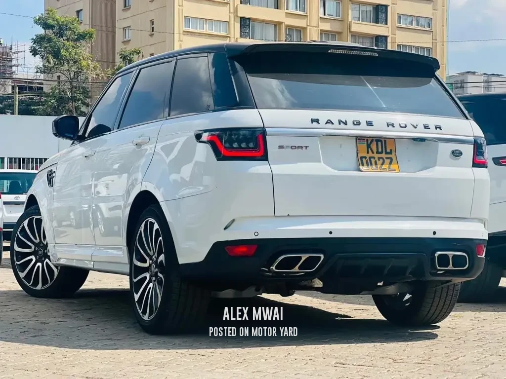 Range Rover Sport 2019 White