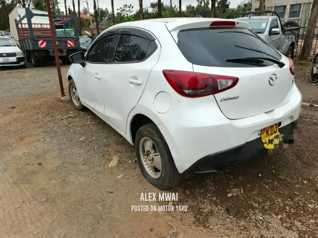 Mazda Demio 2015 White
