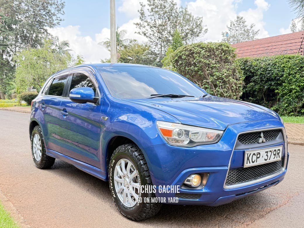 Mitsubishi RVR 2011 Blue
